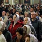 Ночная Божественная Литургия в Спасо-Преображенском соборе