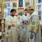 Ночная Божественная Литургия в Спасо-Преображенском соборе