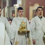Ночная Божественная Литургия в Спасо-Преображенском соборе