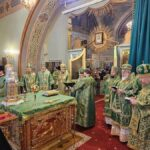 Епископ Выборгский и Приозерский Варнава сослужил Его Высокопреосвященству митрополиту Варсонофию