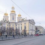 Епископ Выборгский и Приозерский Варнава сослужил митрополиту Санкт-Петербургскому и Ладожскому Варсонофию во Владимирском соборе Санкт-Петербурга