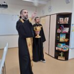 Иереи Александр Полянский и Владимир Федоров посетили школу и д/сад