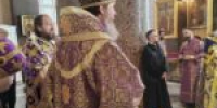 Епископ Выборгский и Приозерский Варнава сослужил митрополиту Варсонофию в Казанском кафедральном соборе Санкт-Петербурга - Выборгская Епархия