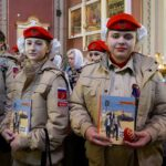 Епископ Варнава совершил заупокойную литургию в Троицкую родительскую субботу
