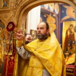 иеромонах Давид совершил Божественную литургию на петербургском подворье Коневской обители