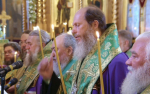 Владыка Варнава принял участие в праздничном богослужении в Дивеевской обители