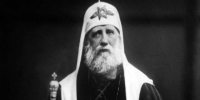 Епископ Варнава совершил молебен с акафистом святителю Тихону в Казанском соборе - Выборгская Епархия