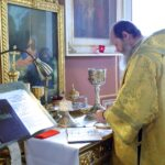 Епископ Выборгский и Приозерский Варнава возглавил литургию в Спасо-Преображенском соборе