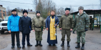 Протоиерей Константин Синельщиков благословил военнослужащих Пограничной службы перед отправкой на границу - Выборгская Епархия