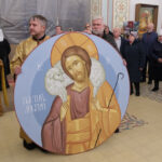 Митрополит Варсонофий совершил Всенощное бдение в храме святителя Николая Чудотворца поселка Рощино