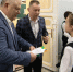 Эдуард Кудрявцев и Борис Кузнецов вручили гимназистам сертификаты Федерации дзюдо России - Газета Выборг