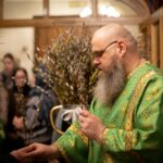 Богослужения праздника Входа Господня во Иерусалим прошли на петербургском подворье Коневского Рождество-Богородичного монастыря