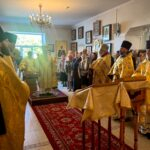 Митрополит Варсонофий совершил Божественную литургию в Никольском храме поселка имени Свердлова